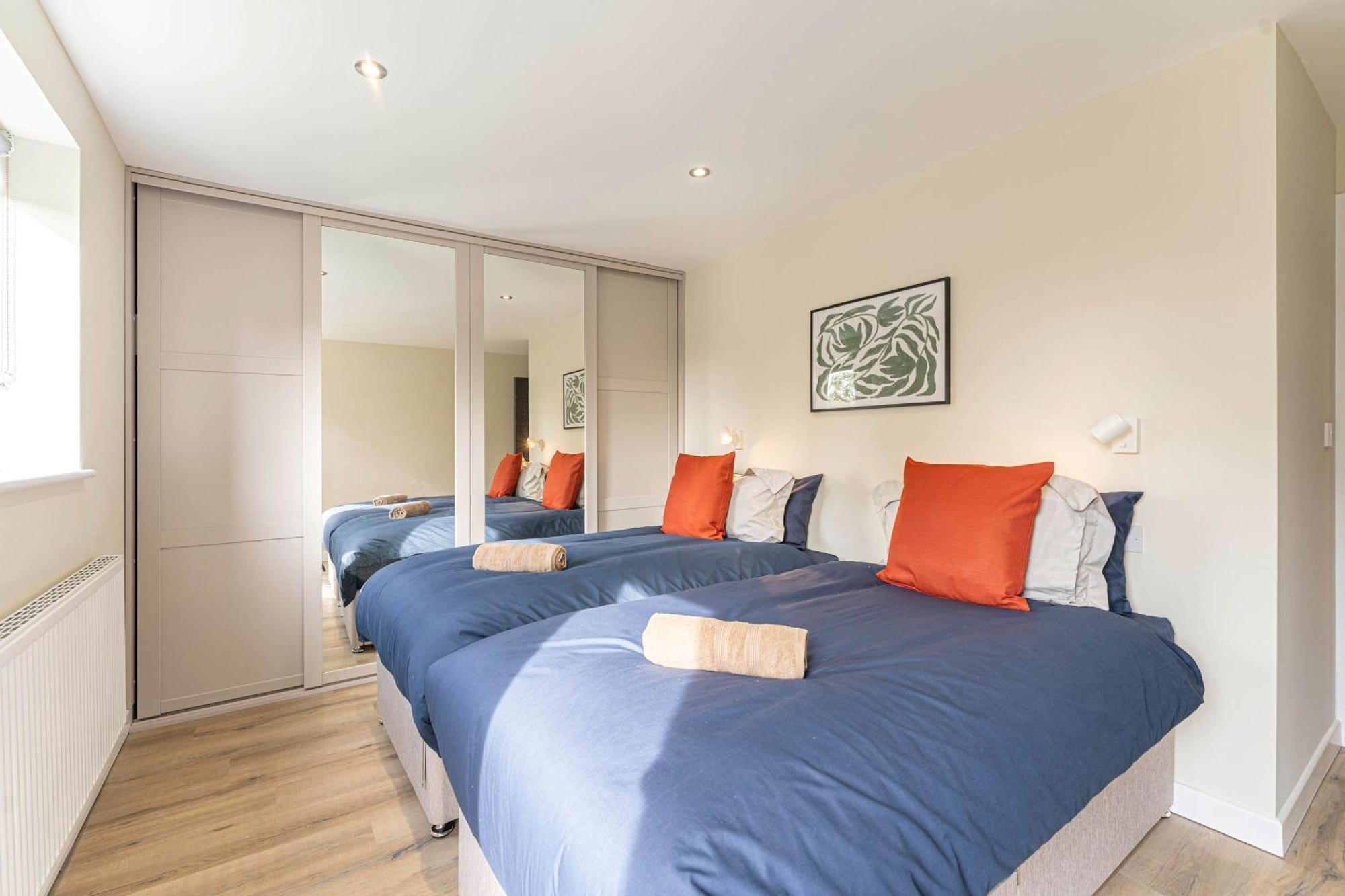Stylish 2 Bedroom Apartments In Derby Exterior photo